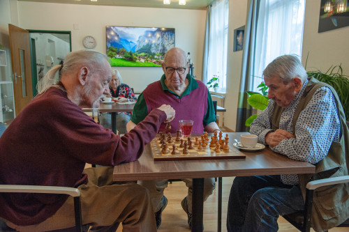 Haus St. Otmar - Alters und Pflegeheim:  Schach ist auch Hirntraining.